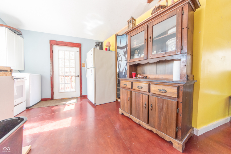 Listing Image 23