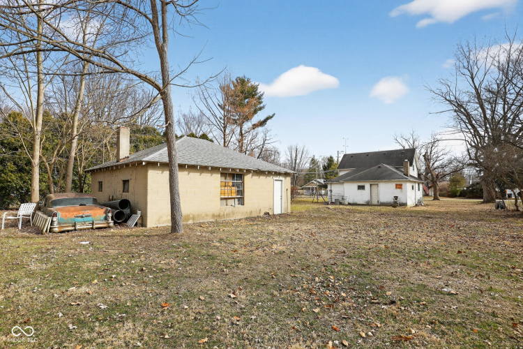 Listing Image 19