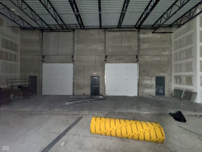 Listing Image 7