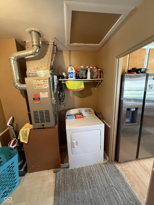Listing Image 22