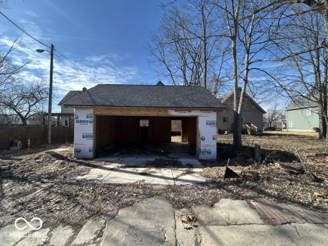 Listing Image 7