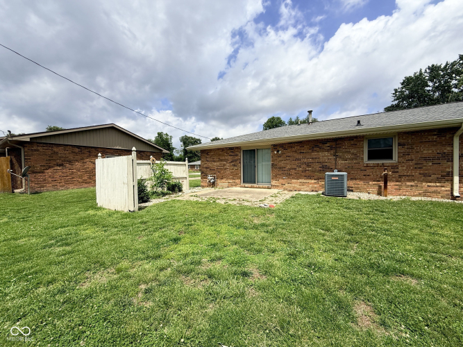 Listing Image 22
