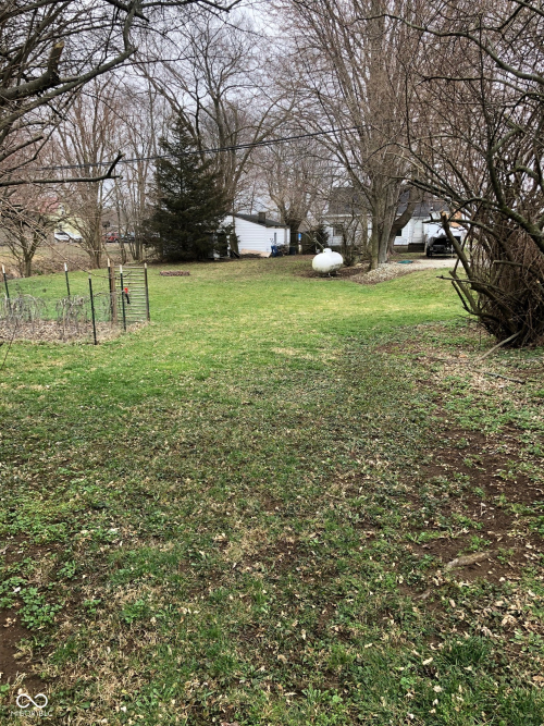 Listing Image 17