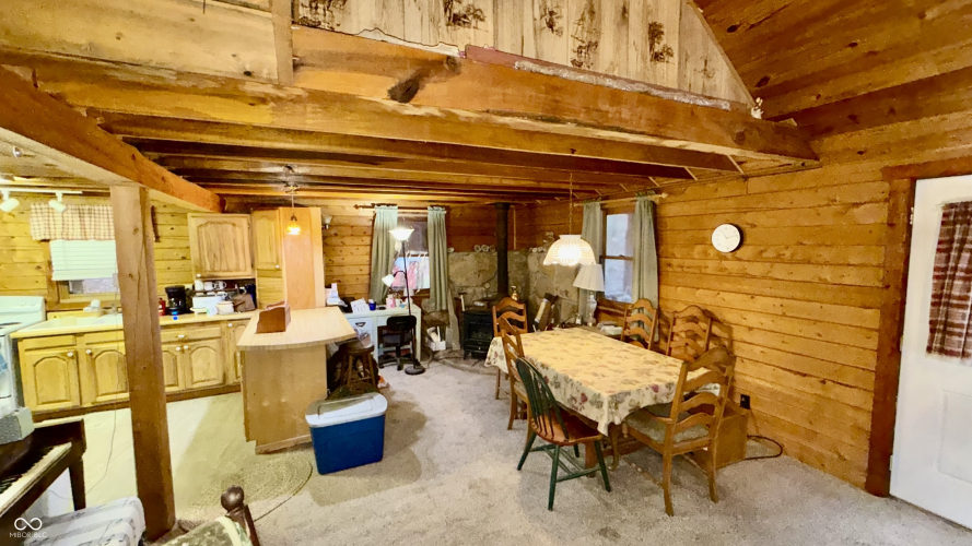 Listing Image 16