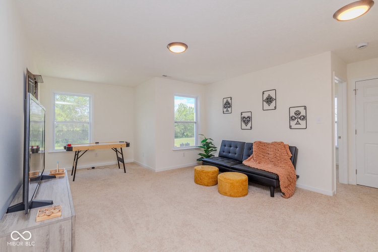 Listing Image 37