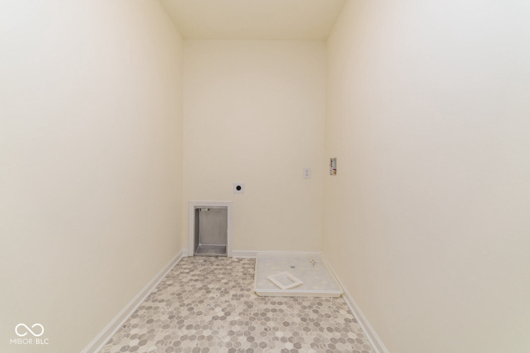 Listing Image 39