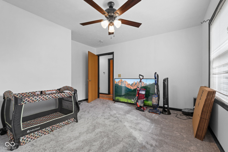 Listing Image 26