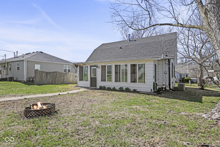 Listing Image 29