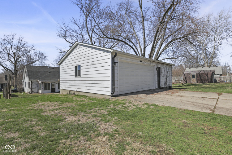 Listing Image 33