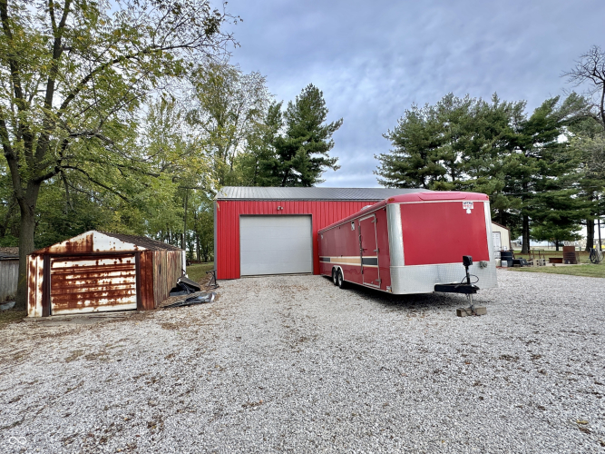 Listing Image 9