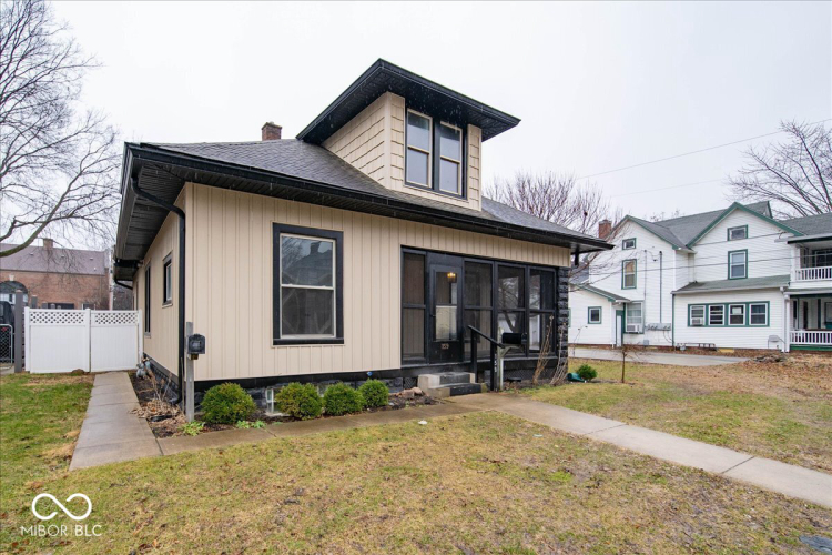 Listing Image 35