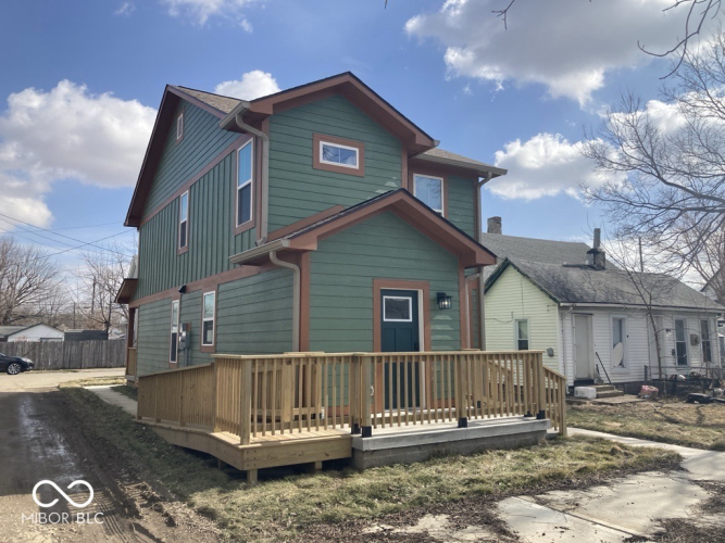 Listing Image 9