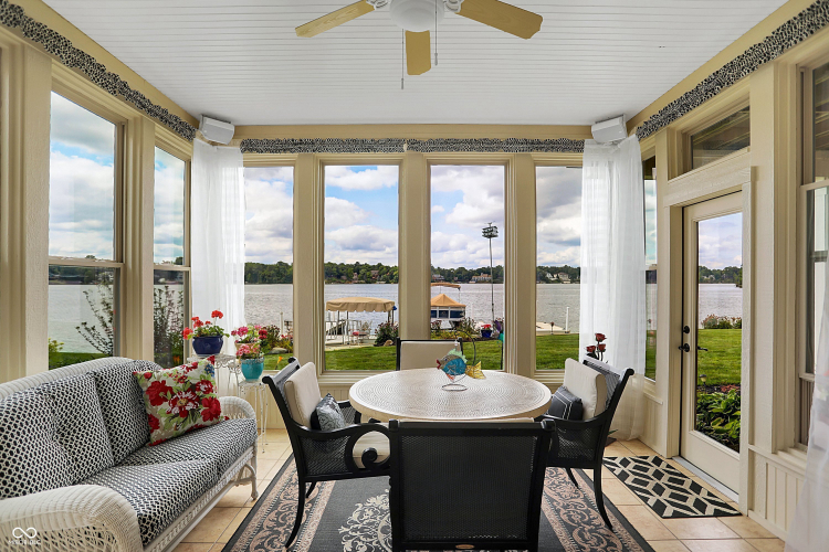 Listing Image 82