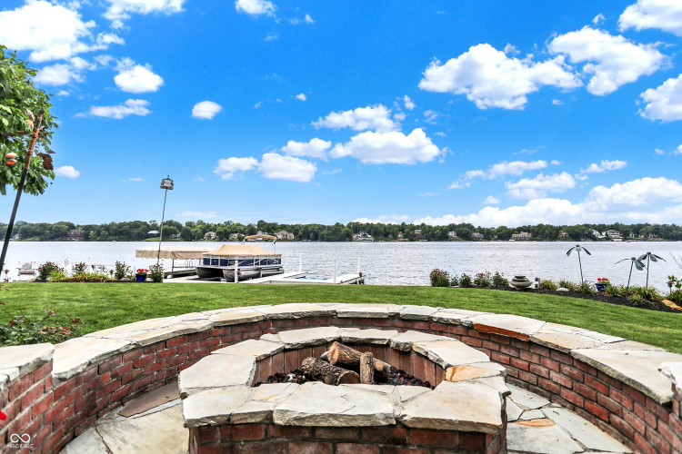 Listing Image 89