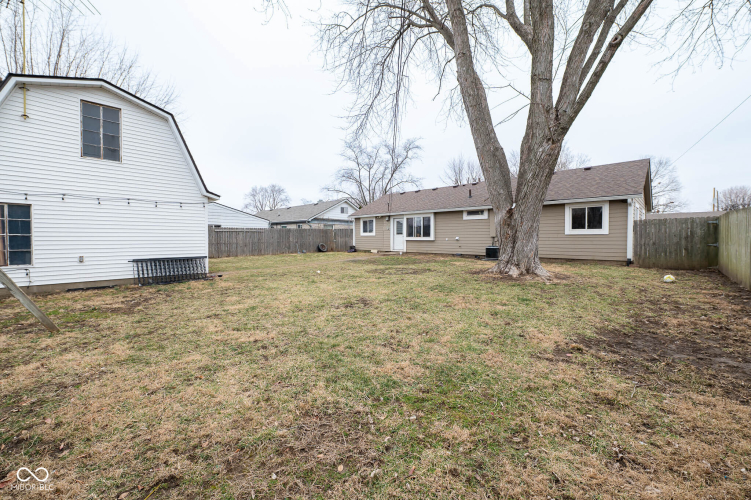 Listing Image 28