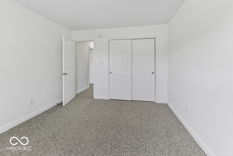 Listing Image 27