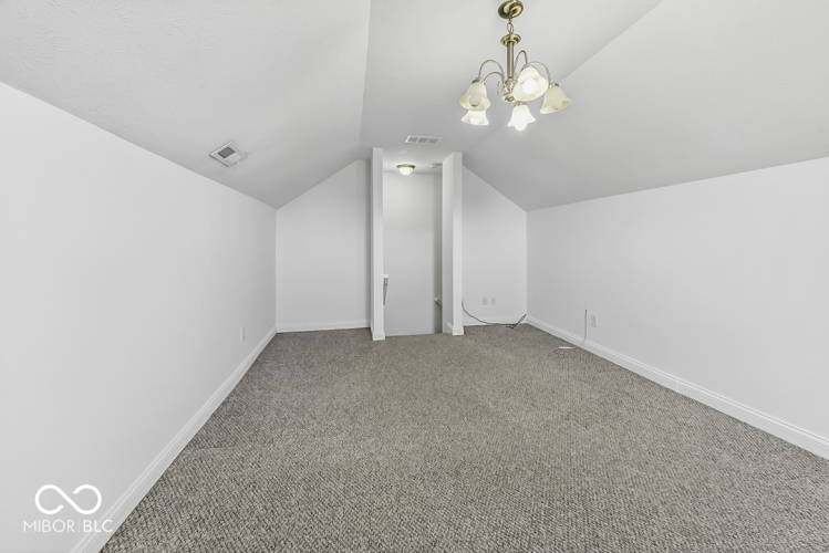 Listing Image 30