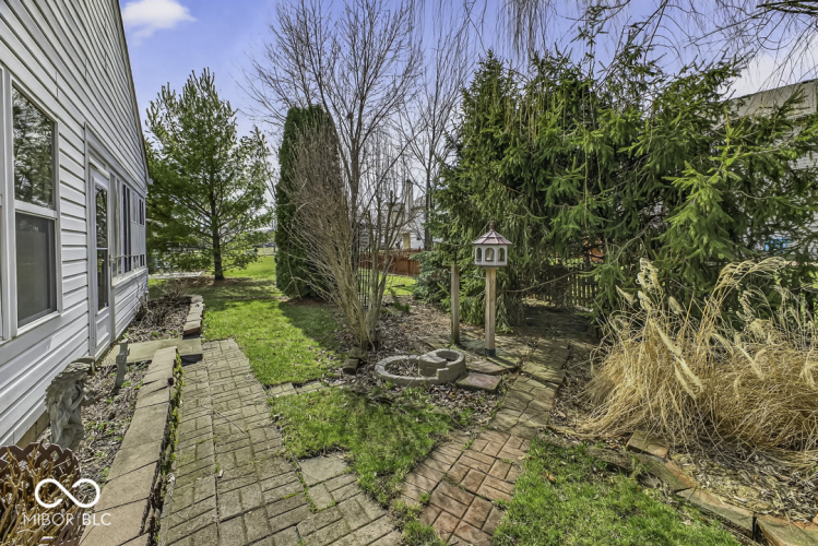 Listing Image 33
