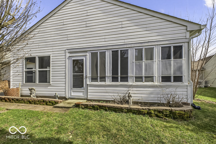 Listing Image 38