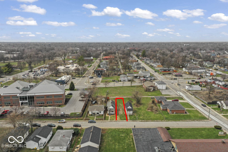 Listing Image 4