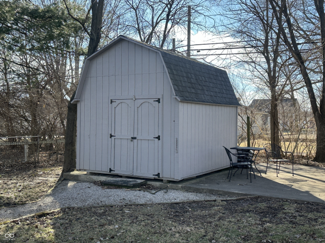 Listing Image 11