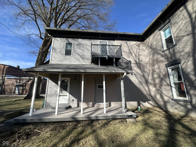 Listing Image 6