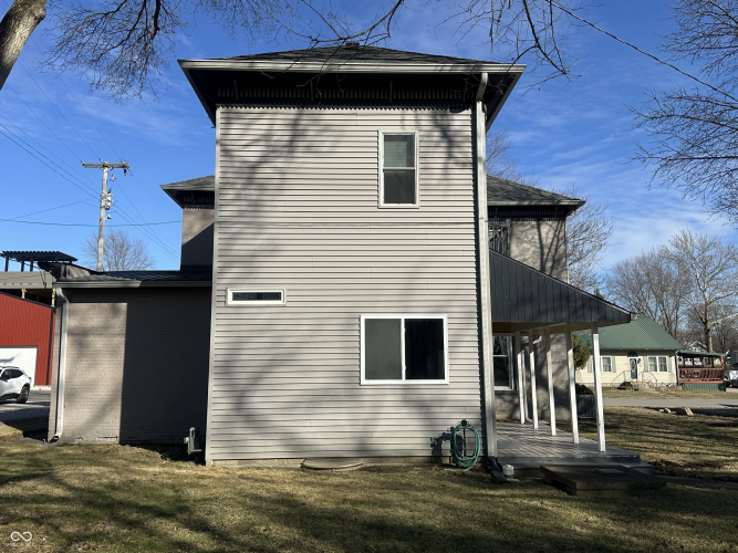 Listing Image 8