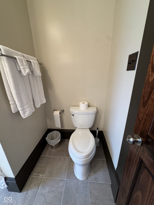 Listing Image 75