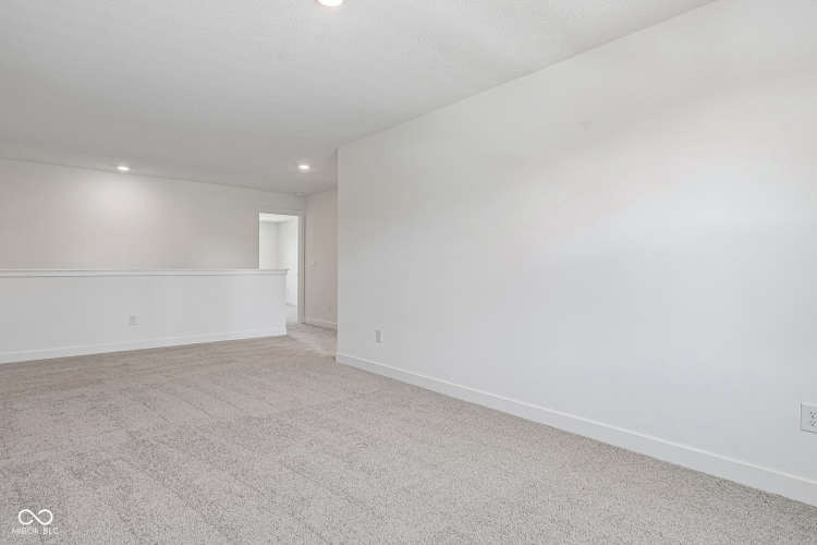 Listing Image 45
