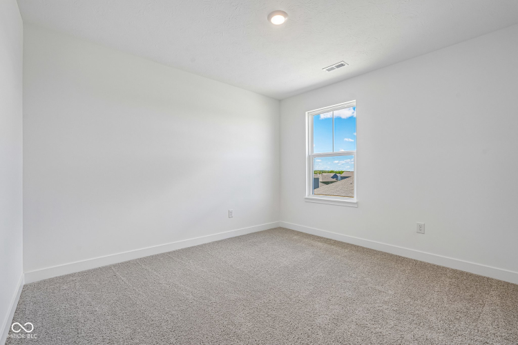 Listing Image 56
