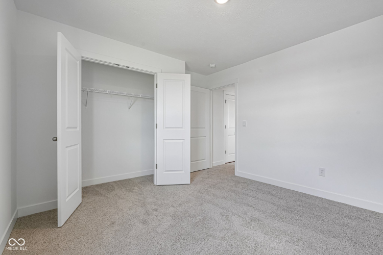 Listing Image 58