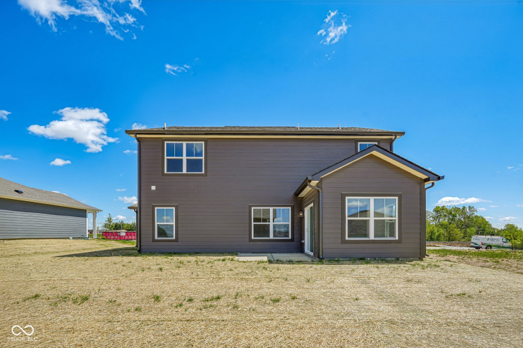 Listing Image 61
