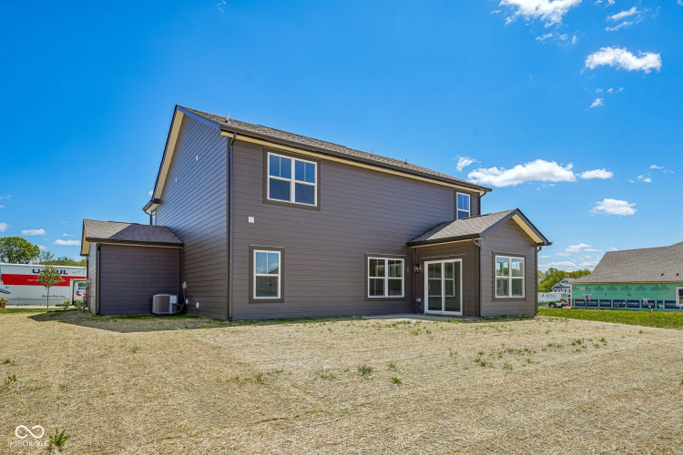 Listing Image 63