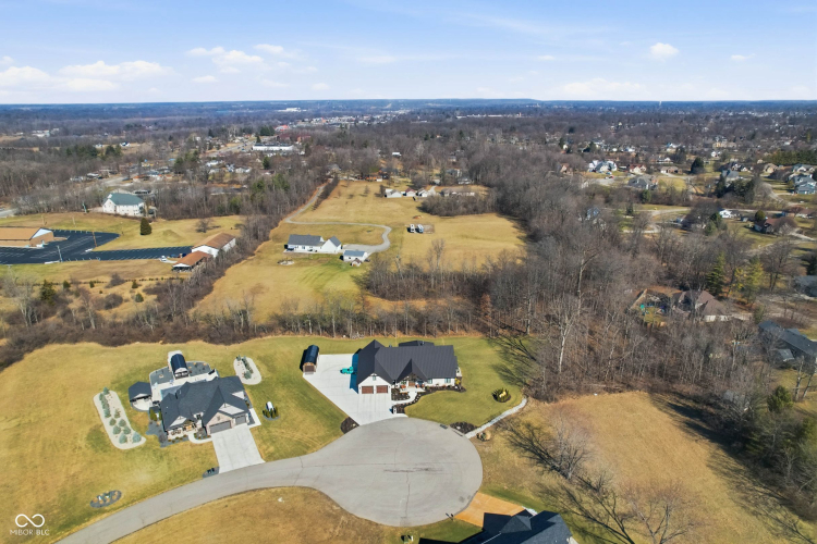 Listing Image 48