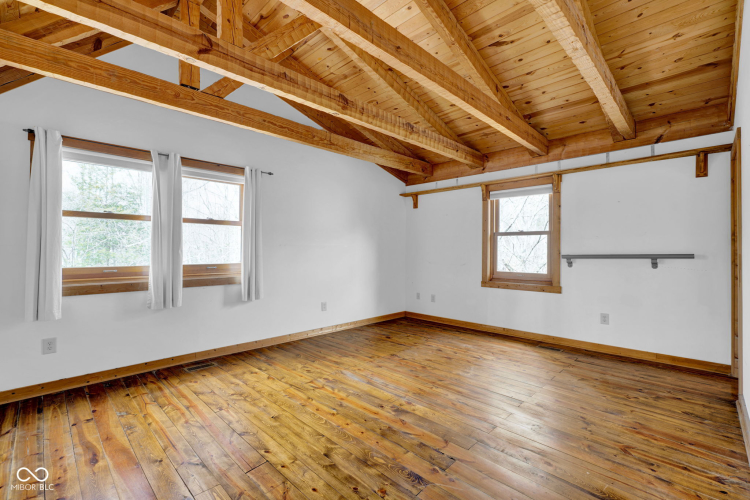 Listing Image 25