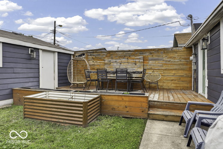 Listing Image 36