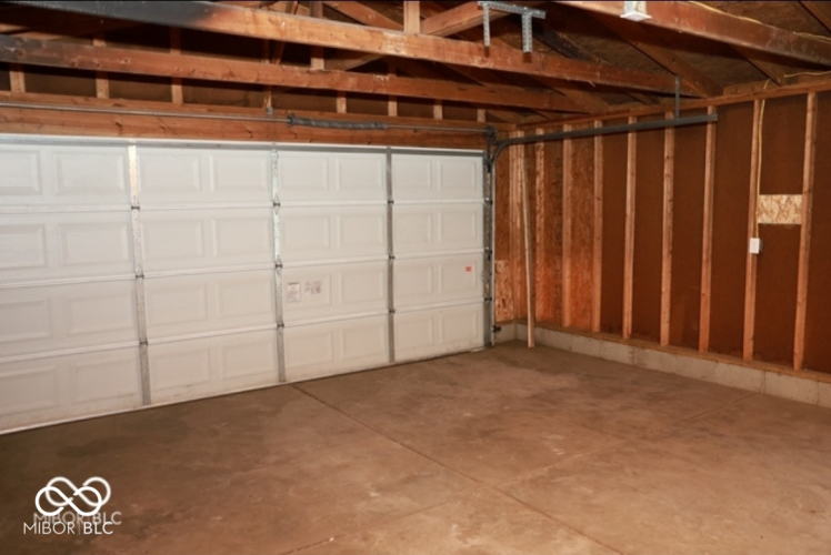 Listing Image 28