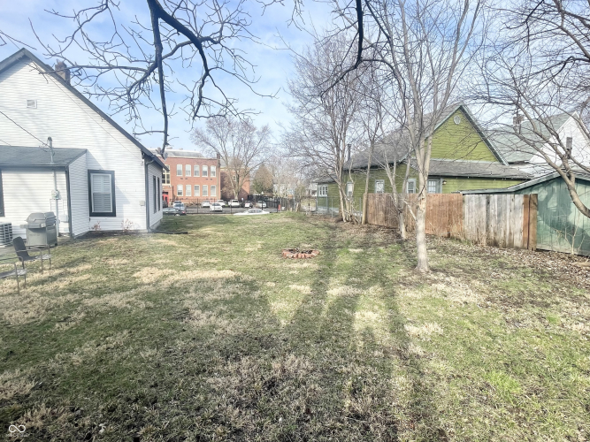 Listing Image 3