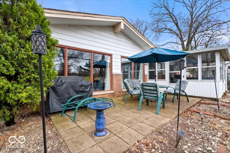 Listing Image 20