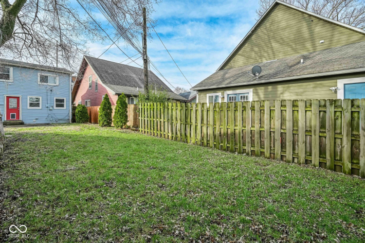 Listing Image 21