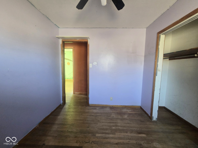 Listing Image 16