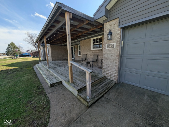 Listing Image 8