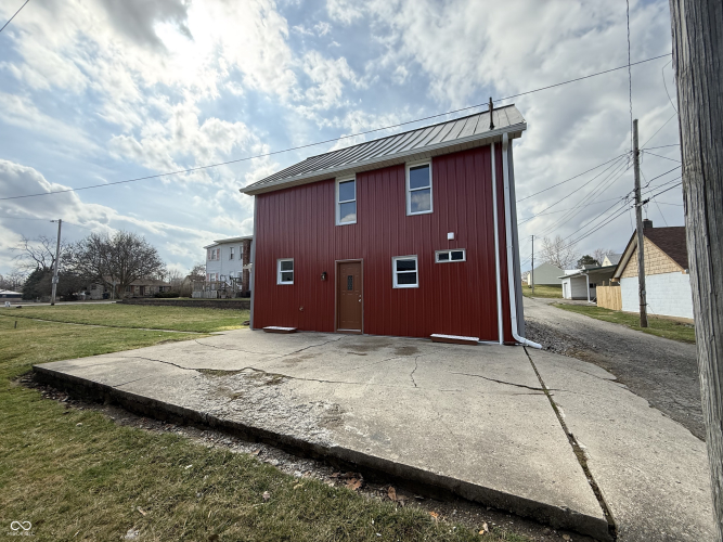 Listing Image 2