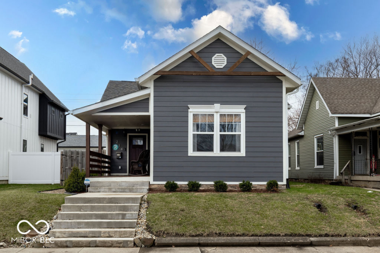 Listing Image 3