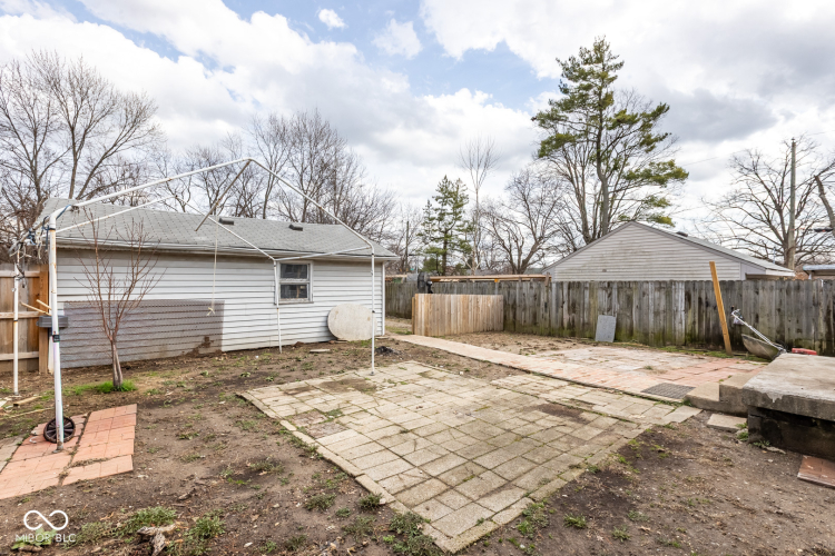 Listing Image 19