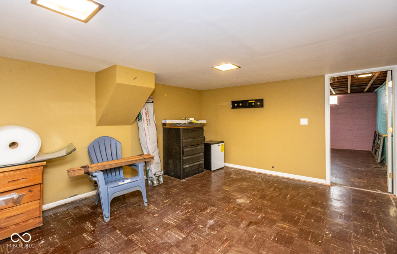 Listing Image 39