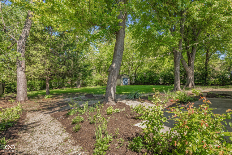 Listing Image 38