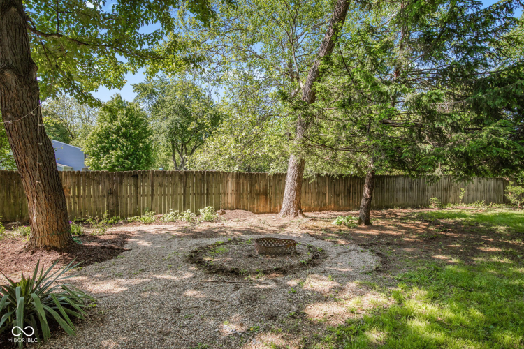 Listing Image 40