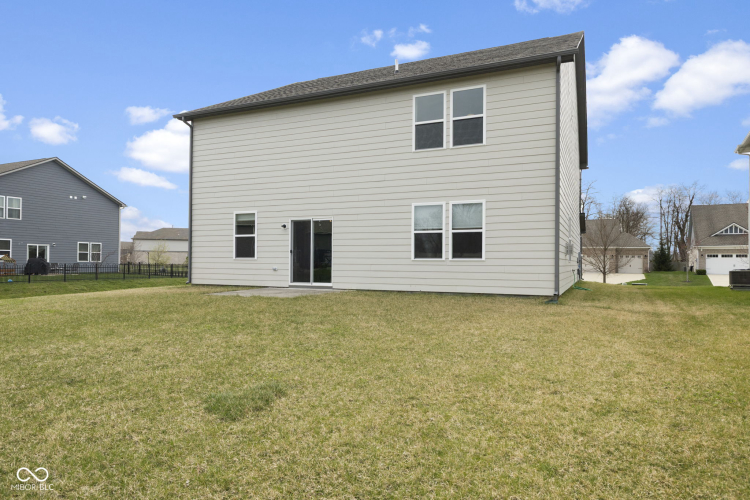 Listing Image 42