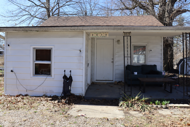 Listing Image 2